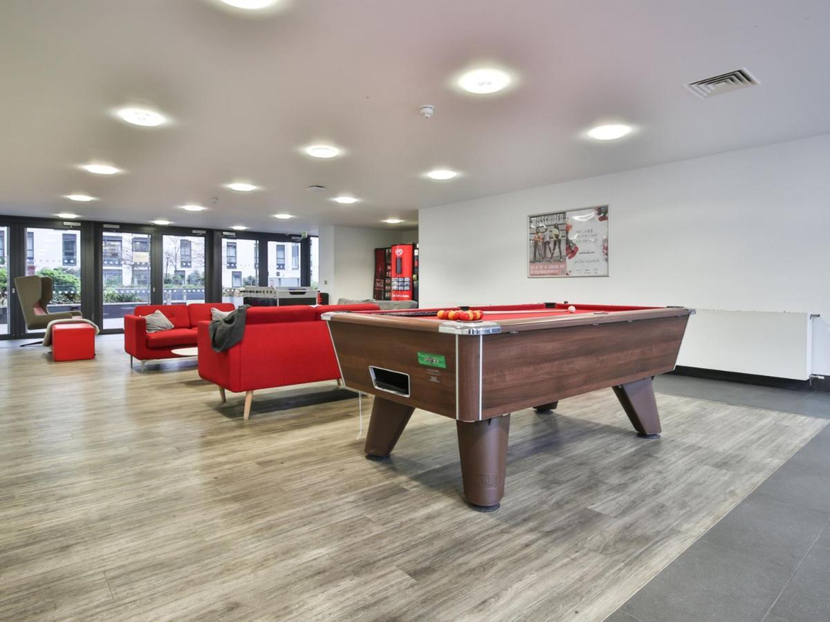 Sterling Court Studio Minutes Away From Wembley Stadium